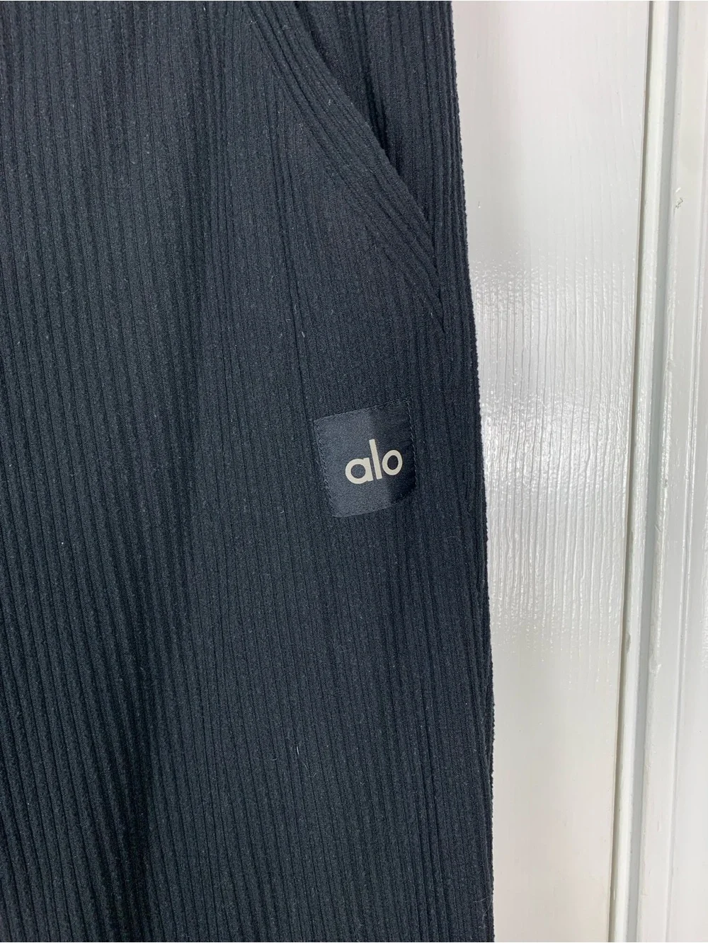 Alo Muse Sweatpant Ribbed Drawstring Joggers Black